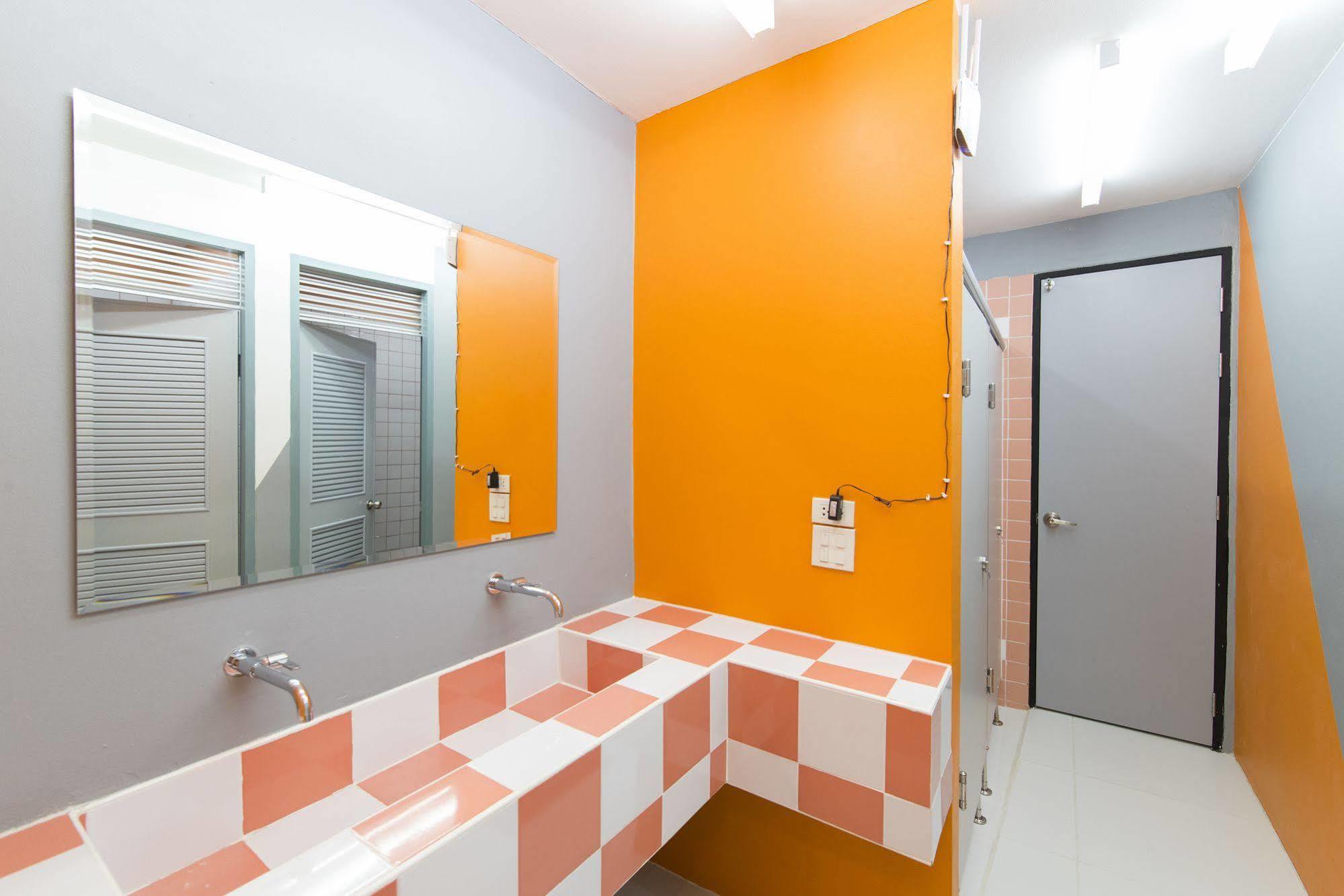 Pixellar Hostel 방콕 외부 사진
